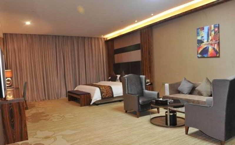 Ehrenburg Hotel Foshan Eksteriør bilde
